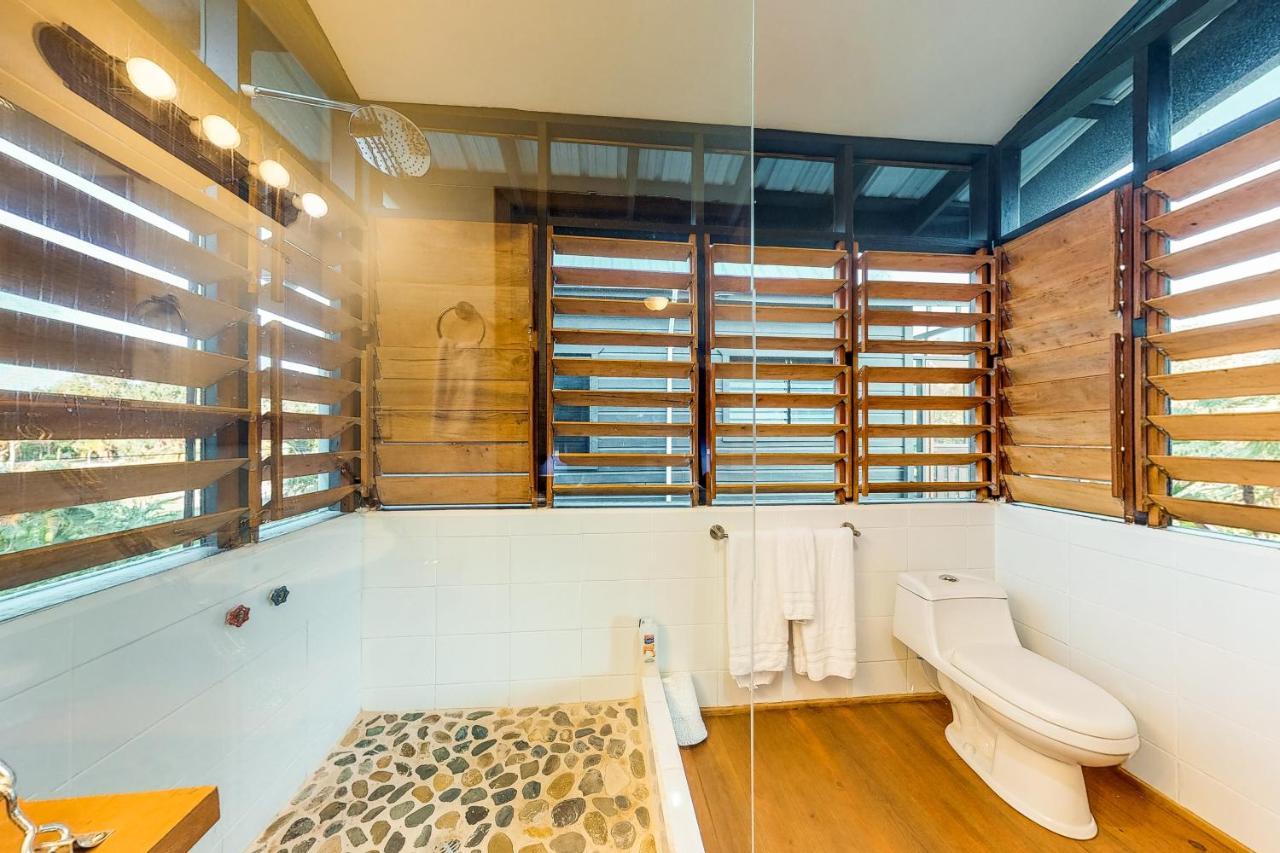 Inn The Trees Cabanas Placencia ภายนอก รูปภาพ