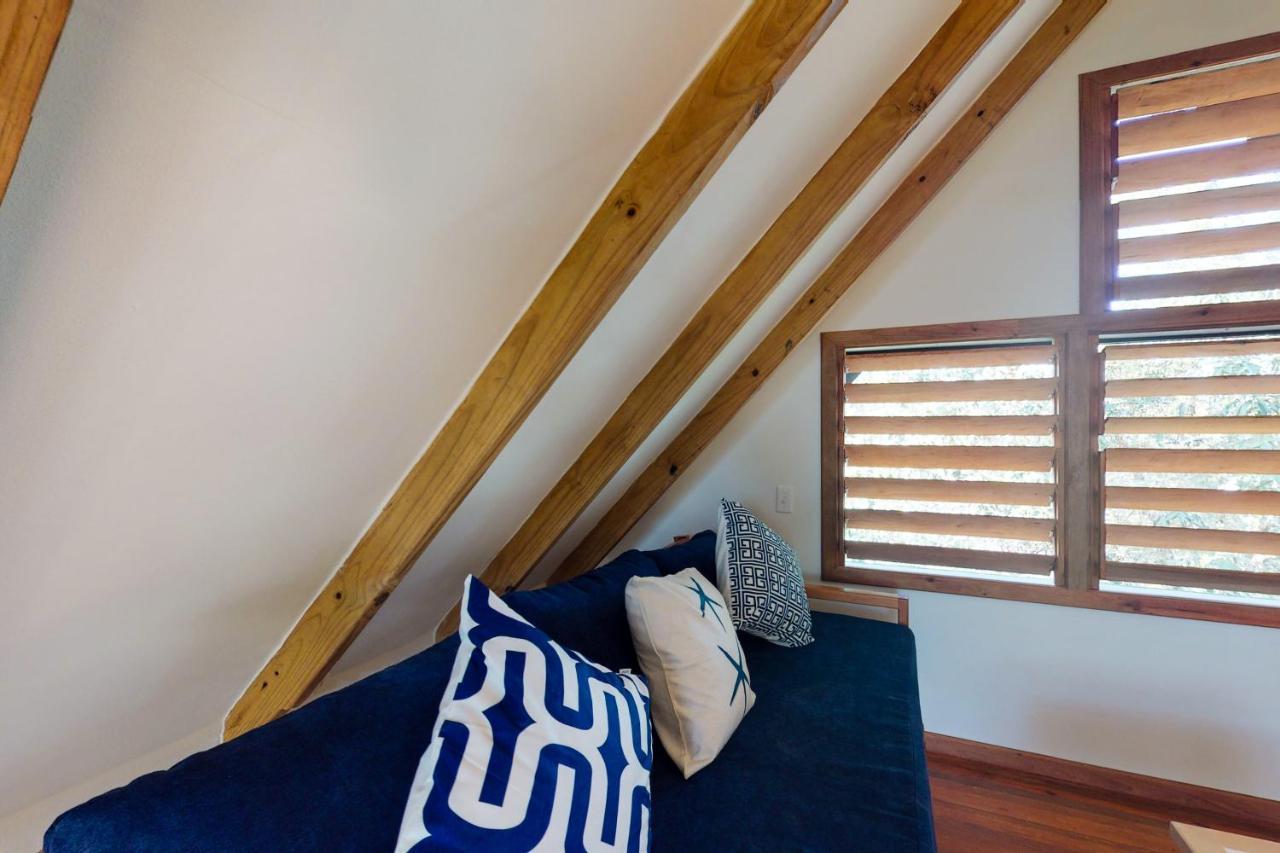 Inn The Trees Cabanas Placencia ภายนอก รูปภาพ